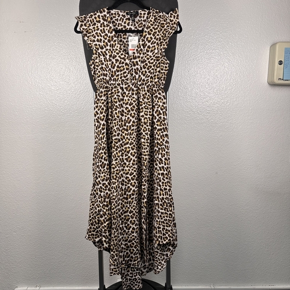 Jessica Simpson Dresses & Skirts - Jessica Simpson Gabbie High-Low Flutter Sleeve Cheetah Dress Size PXS